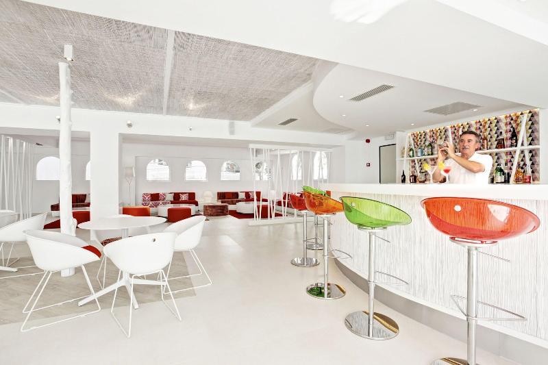 Grupotel Ibiza Beach Resort. Adults Only - Bar
