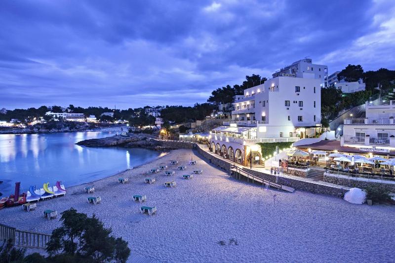 Grupotel Ibiza Beach Resort. Adults Only - Genel