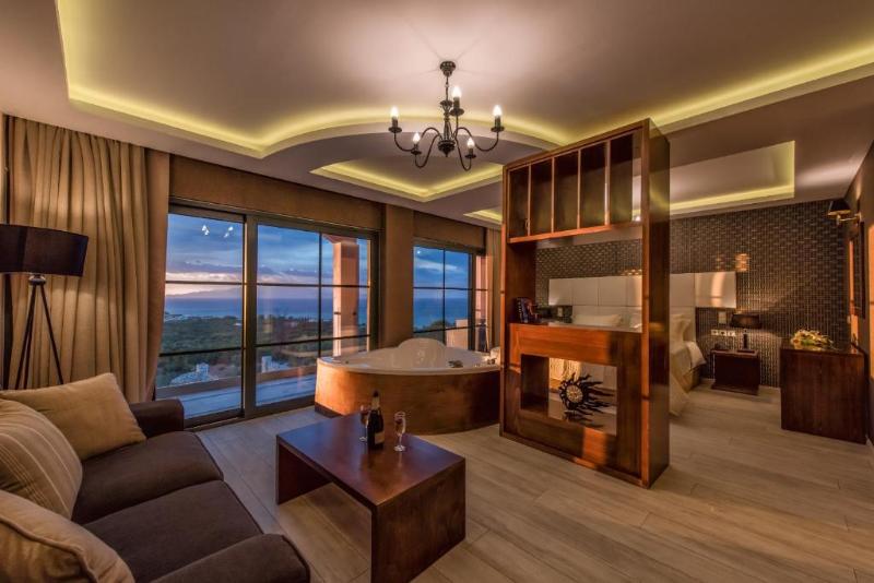 Elegance  Luxury Executive Suites - Oda