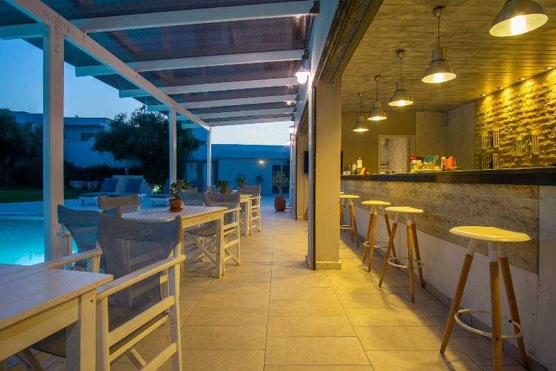 Golden Sun Boutique - Lobi