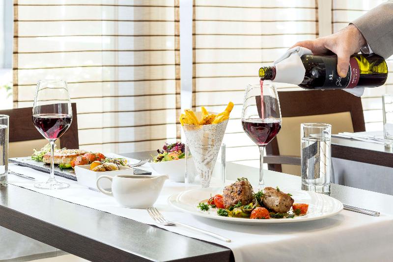 NH Danube City - Restoran