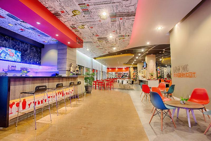 ibis Surabaya City Center - Bar