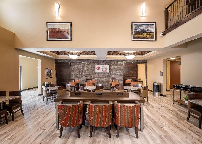 Best Western Plus Hotel Bahnhof - Restoran