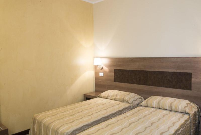 Hotel Corte Business - Genel