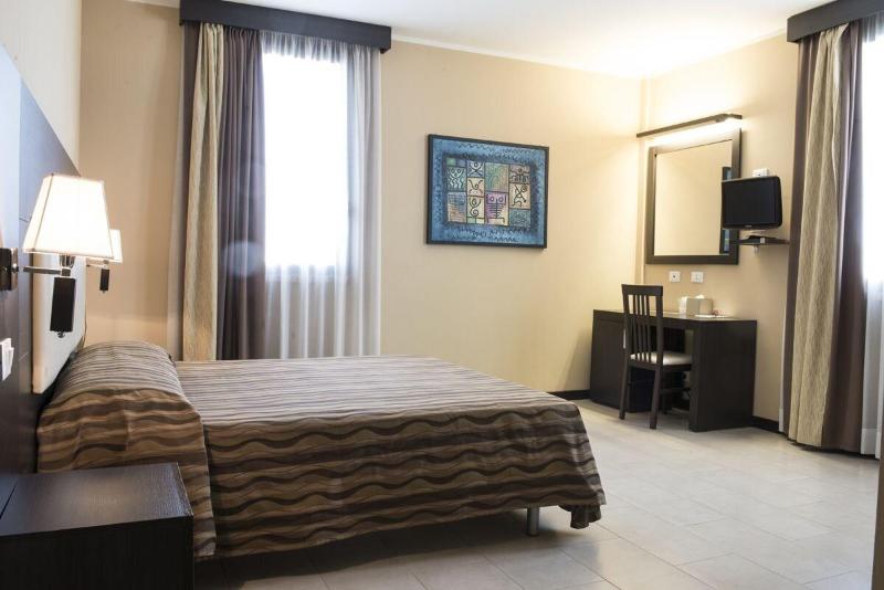Hotel Corte Business - Oda