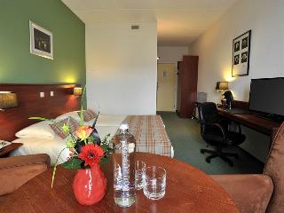 Fletcher Hotel-Restaurant Zevenbergen-Moerdijk fotoÄŸrafÄ±