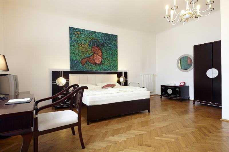 Hotel Pension Museum - Genel