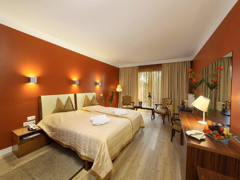 Pytloun Schlosshotel Weikersdorf - Oda