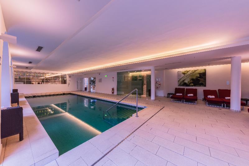 Pytloun Schlosshotel Weikersdorf - Havuz