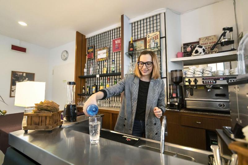 Ausonia - Bar