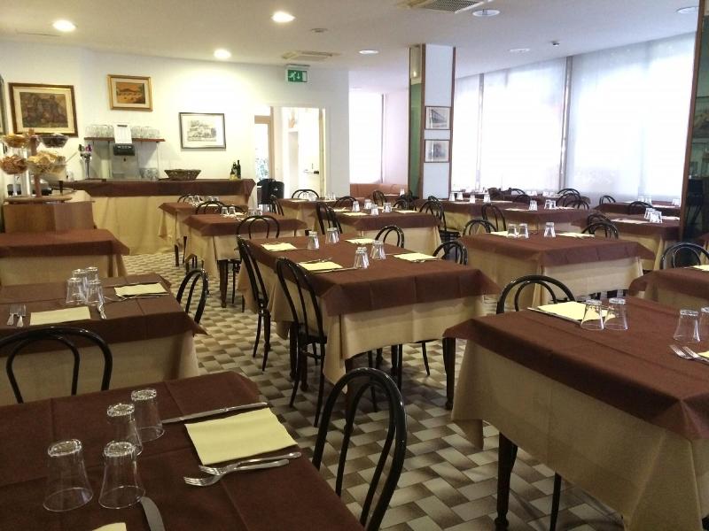 Ausonia - Restoran