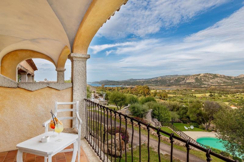 Hotel S'Olias - Oda