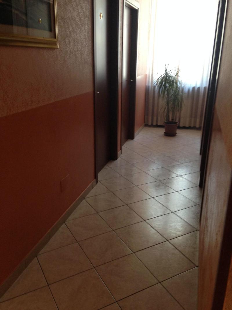 Hotel La Caravella   Milano - Lobi