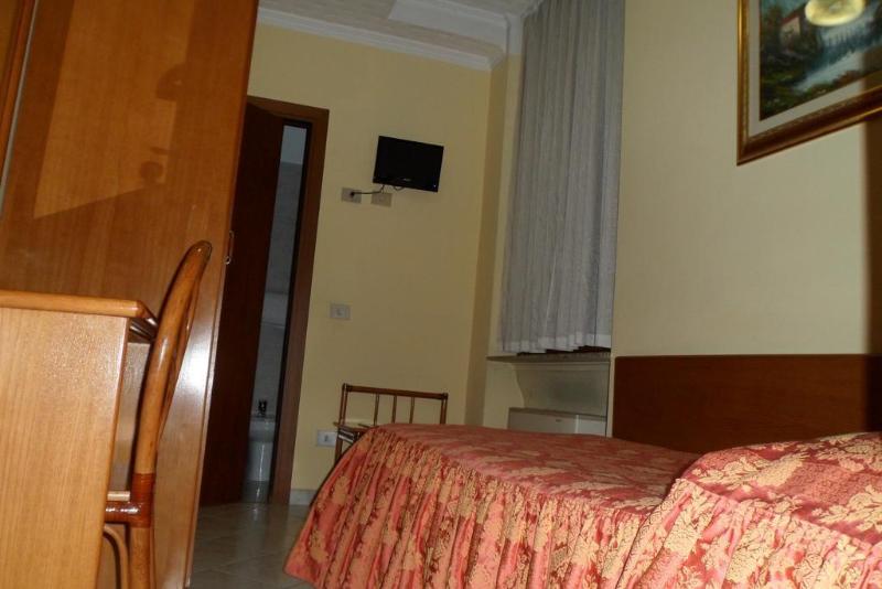 Hotel La Caravella   Milano - Genel