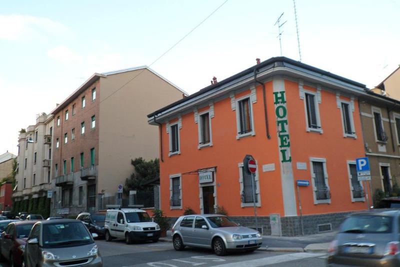 Hotel La Caravella   Milano - Genel