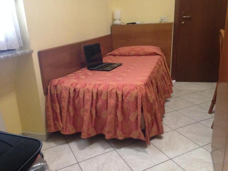 Hotel La Caravella   Milano - Genel
