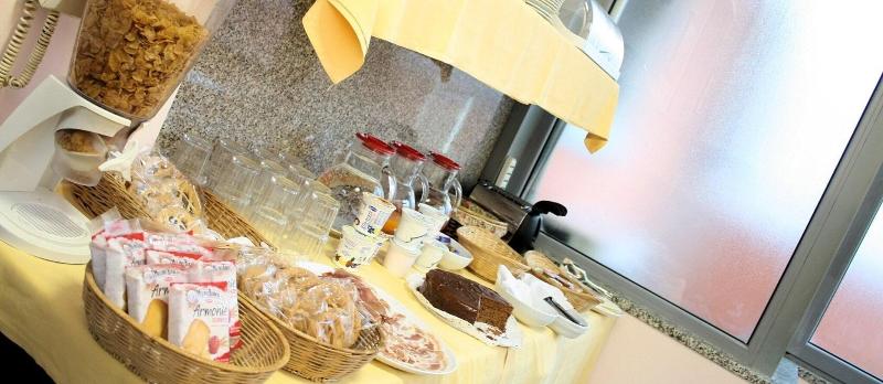 Hotel La Caravella   Milano - Restoran