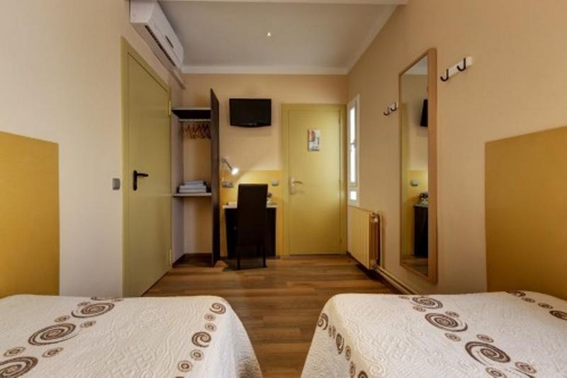 Hostal Barcelona - Oda