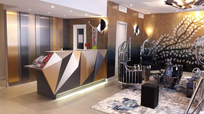 Hotel D'Amiens - Lobi