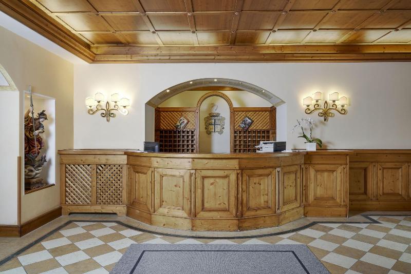 Grand Hotel Misurina - Lobi