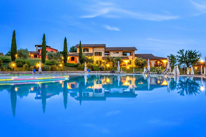 Pian Dei Mucini Resort - Havuz