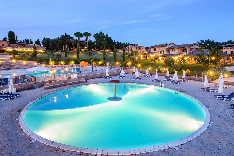 Pian Dei Mucini Resort - Havuz