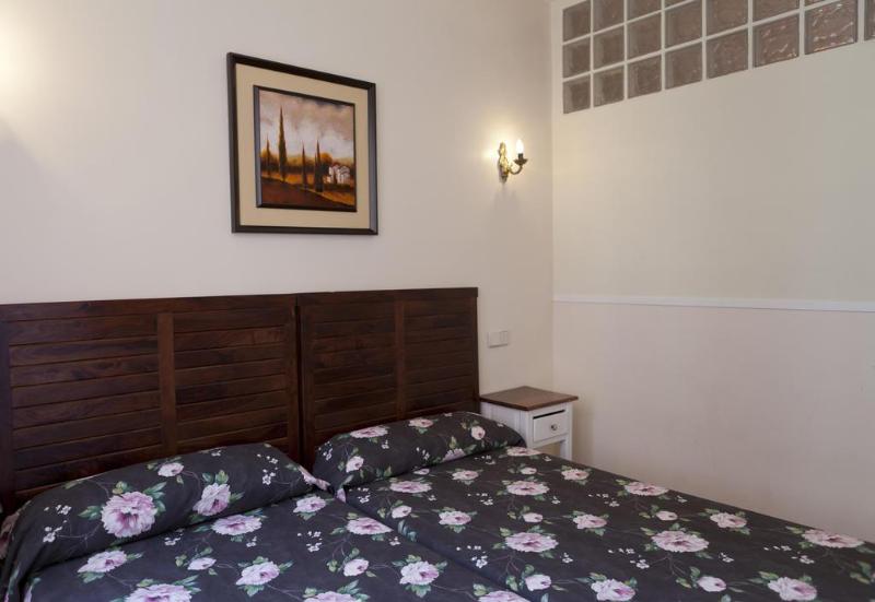 Hostal Madrid - Genel