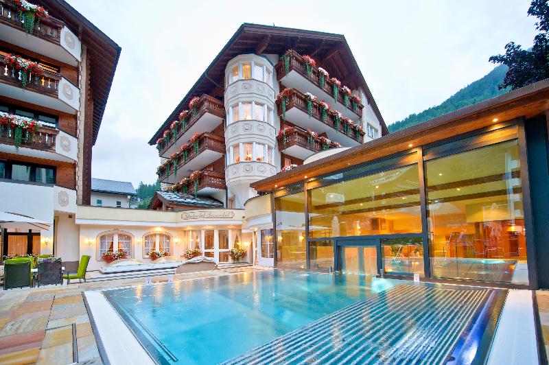 Resort La Ginabelle - Havuz