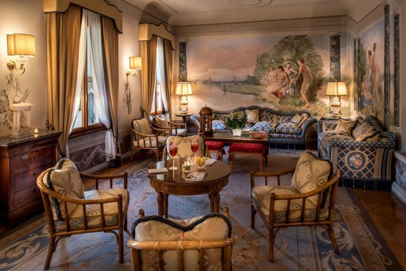 Romantik Hotel Villa Margherita - Lobi