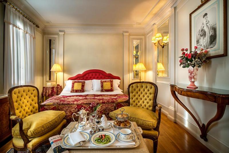 Romantik Hotel Villa Margherita - Oda