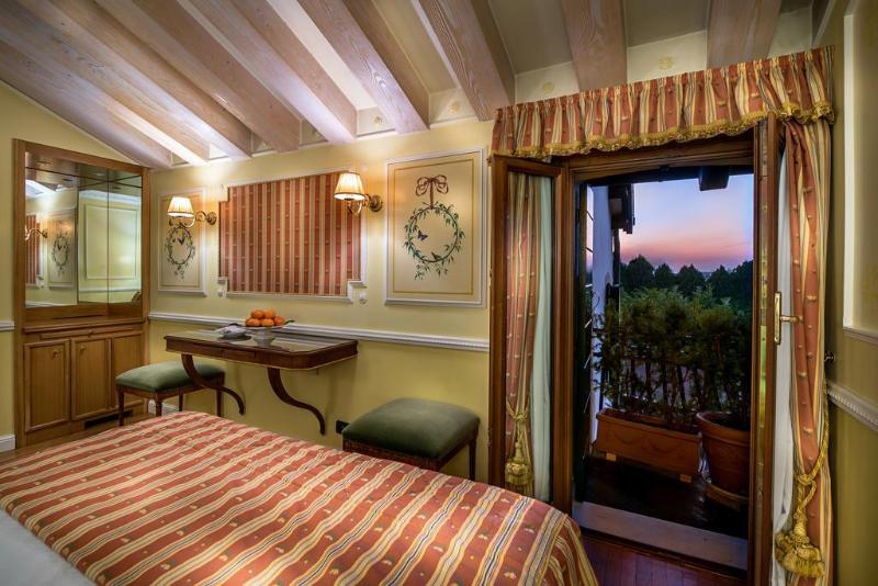 Romantik Hotel Villa Margherita - Oda