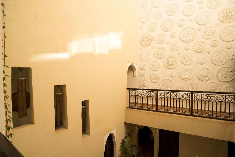 Riad Houdou - Lobi