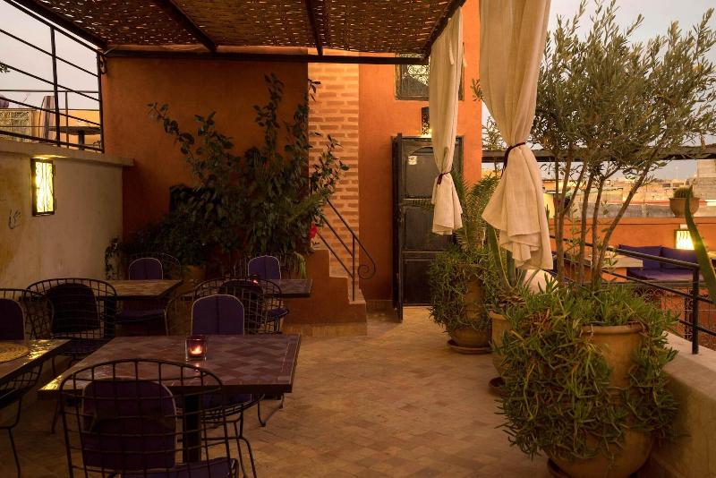 Riad Houdou - Genel