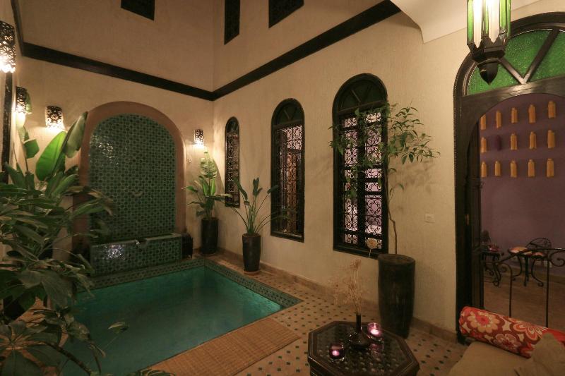 Riad Houdou - Oda