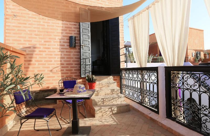 Riad Houdou - Oda