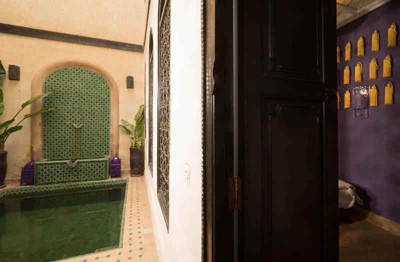 Riad Houdou - Oda