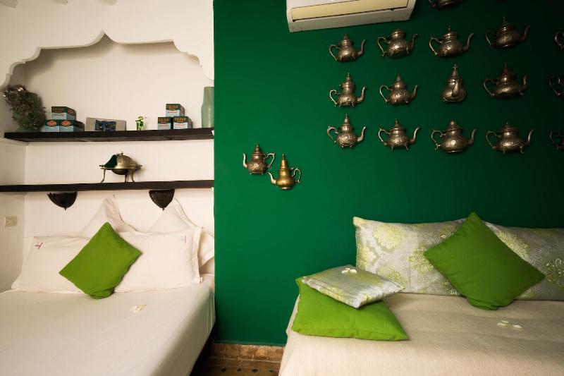 Riad Houdou - Oda