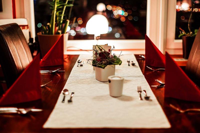 Sky Hotel Merseburg - Restoran