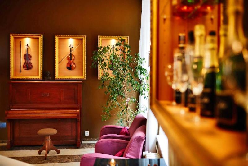 Hotel Adler - Lobi