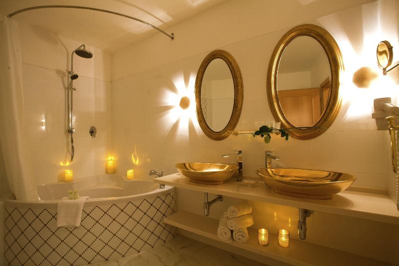 Hotel Ambiente Wellness & Spa   Karlovy Vary - Oda