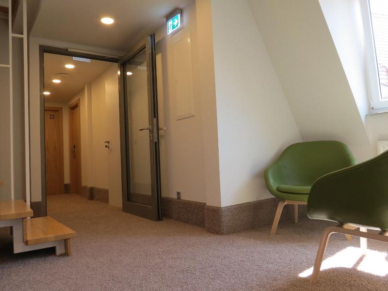 Neuthor Hotel - Lobi