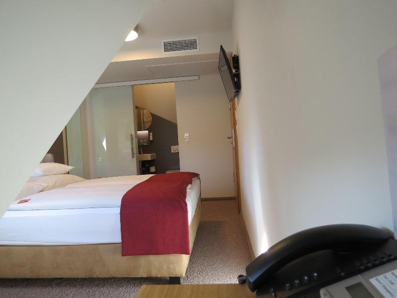Neuthor Hotel - Oda