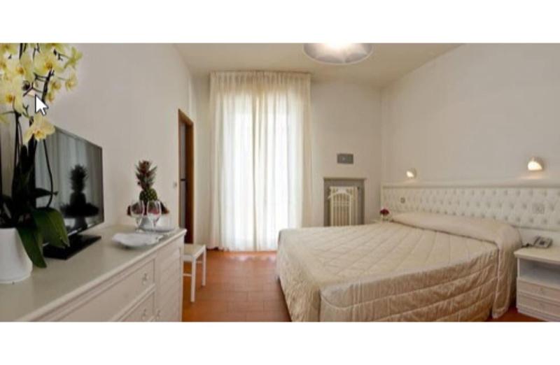 Hotel Diplomatic - Oda