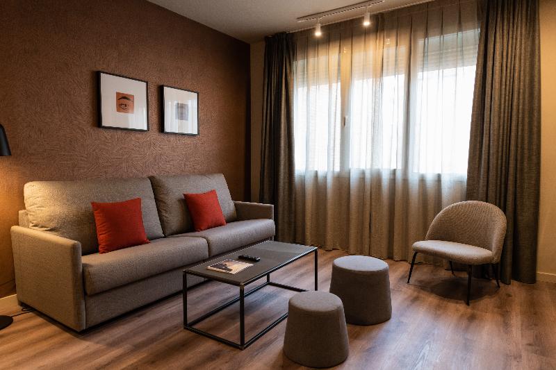 Atenea Rekord Suites - Oda