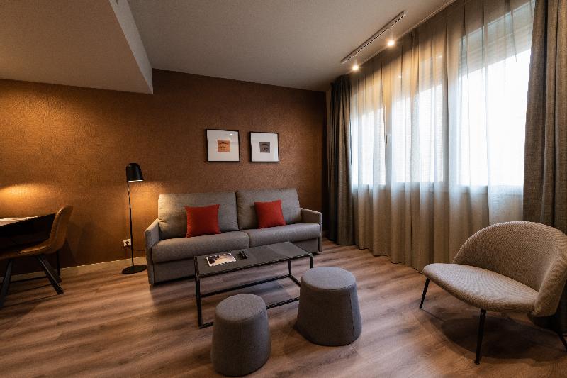 Atenea Rekord Suites - Oda
