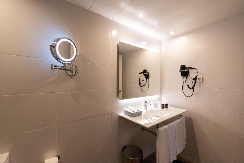 Atenea Rekord Suites - Oda