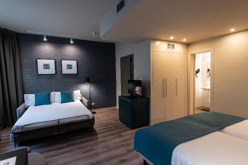 Atenea Rekord Suites - Oda
