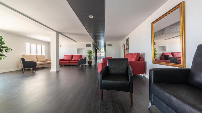 Hotel Pato Rojo - Lobi