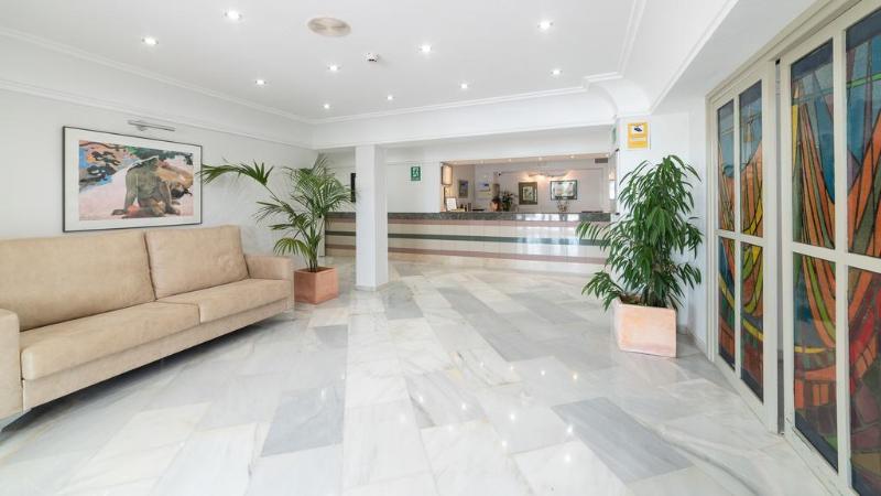 Hotel Pato Rojo - Lobi