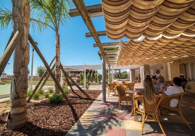 Hotel Pato Rojo - Genel